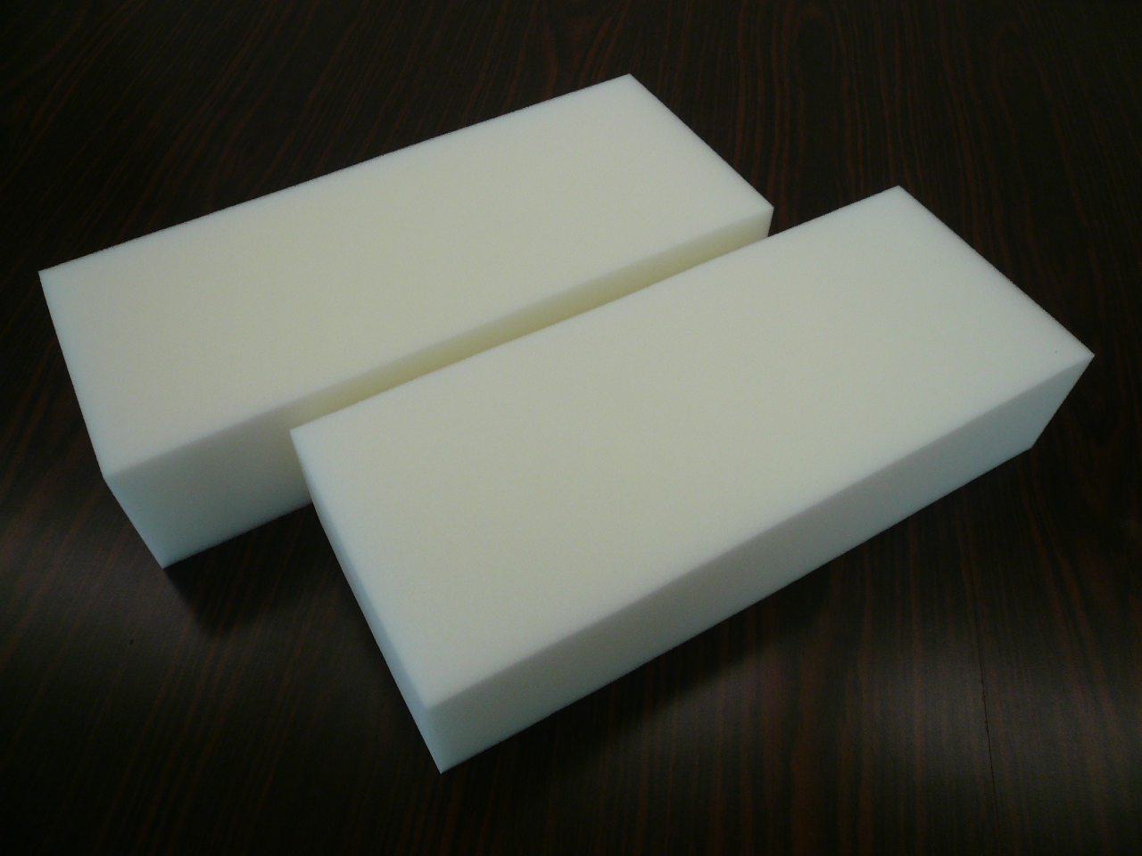 キックミット用スポンジ・格闘技用ミット芯材（ウレタンフォーム）