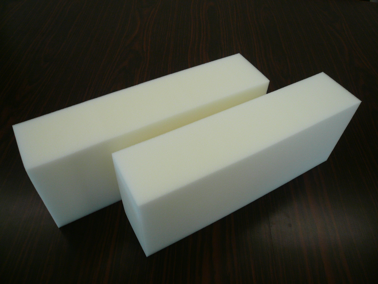 キックミット用スポンジ・格闘技用ミット芯材（ウレタンフォーム）